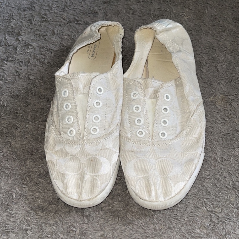 Coach Flats